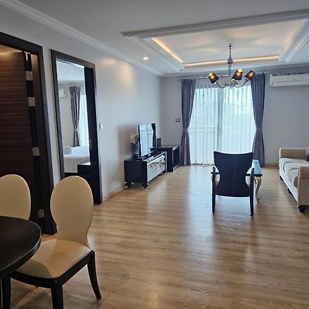 Sirin Exclusive Hotel And Residence Pattaya Exterior foto